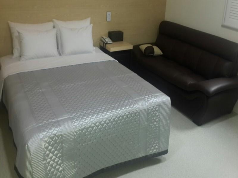White Hotel Suwon Esterno foto